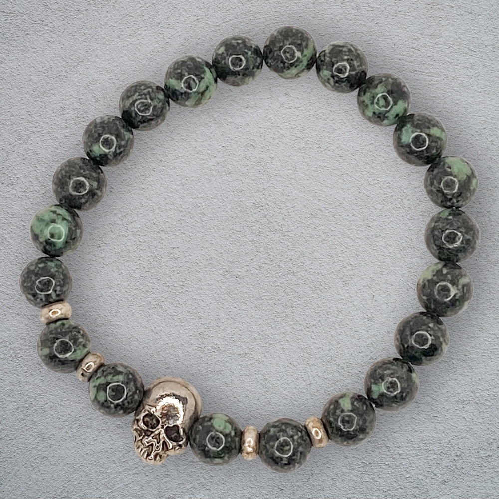 Signature Single Skull Beaded Stretch Bracelet | Unisex